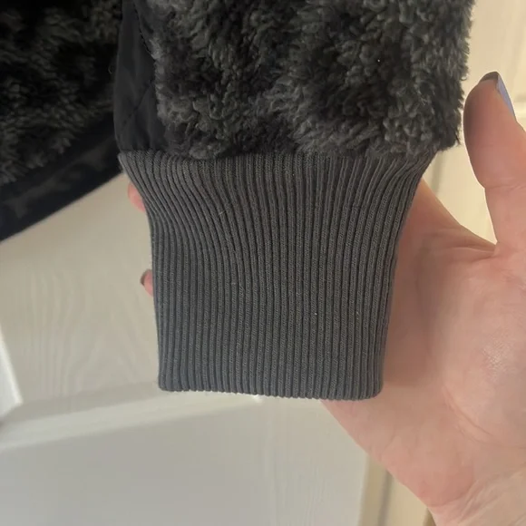 Abercrombie & Fitch Button Up Jacket - Picture 5 of 8